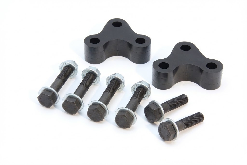 ロアーアームアダプター